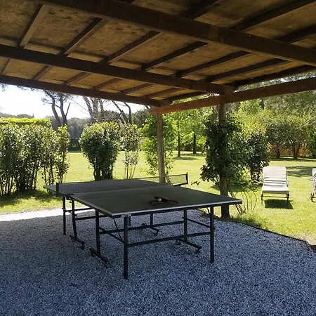 بيت للعطل Casale Cipresso فيكيانو
